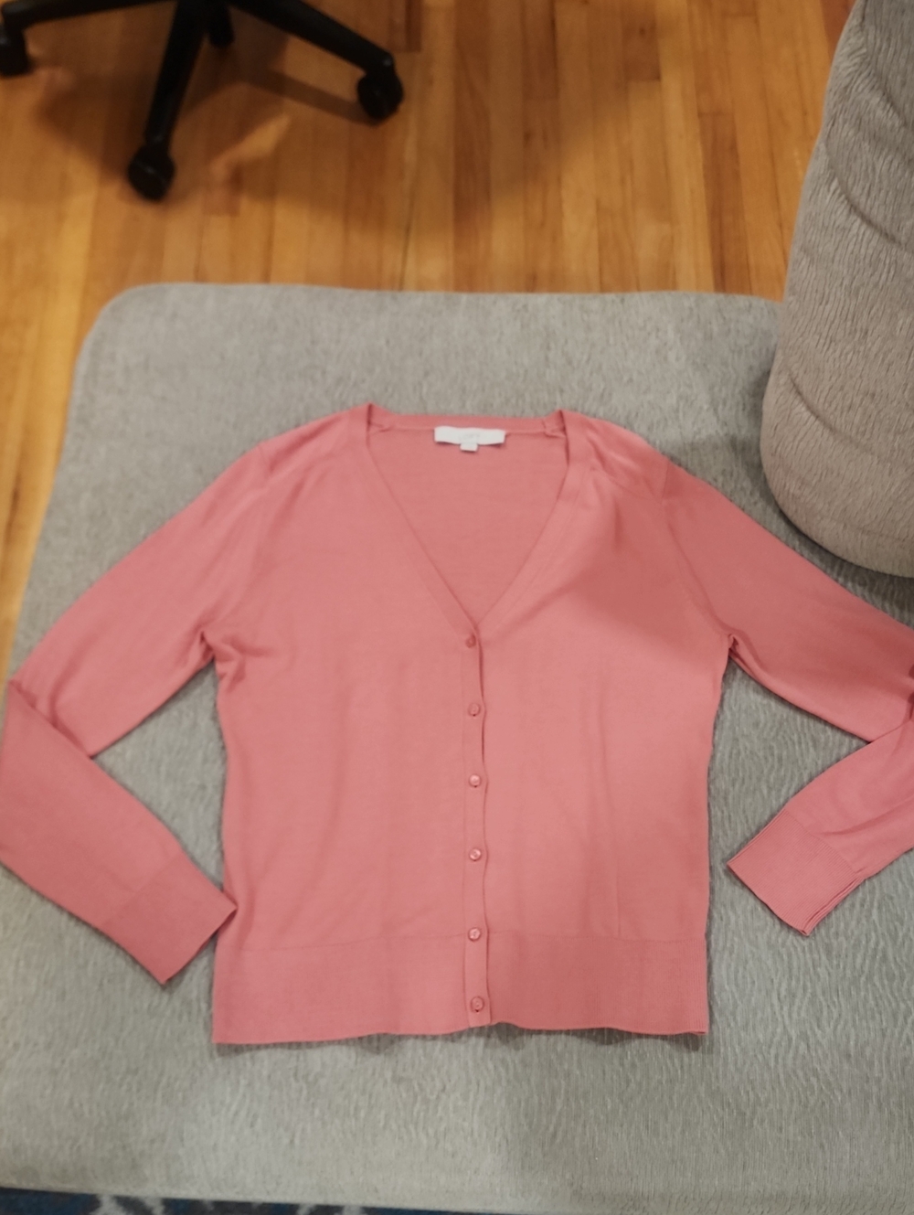 LOFT Coral Pink Lightweight V-Neck Button Front Cardigan Sweater Size M